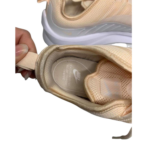 Nike women's Air Max Axis Guava Ice sneakers size 8.5 - Picture 8 of 10